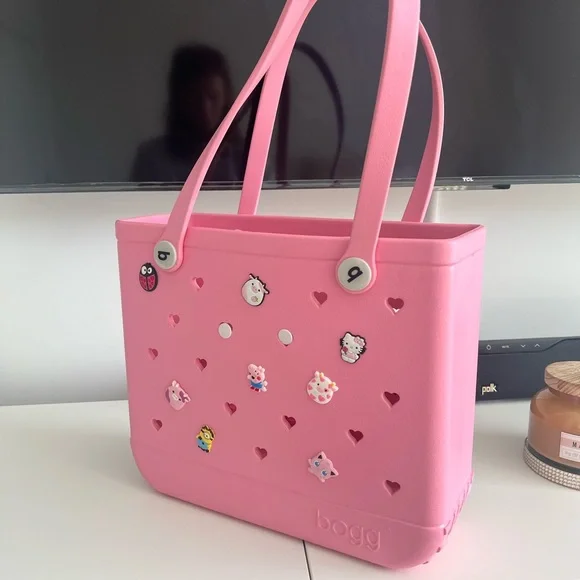 Limited Edition “Pink Hearts Valentine” Bogg Bag - Picture 8 of 10